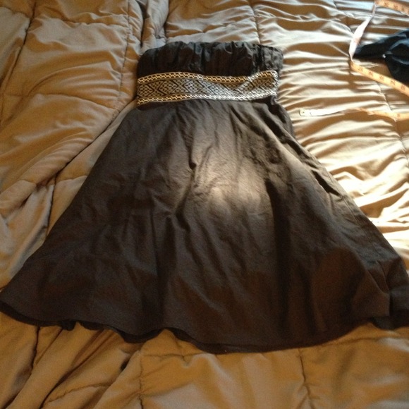 Ann Taylor Dresses & Skirts - ANN TAYLOR brown dress