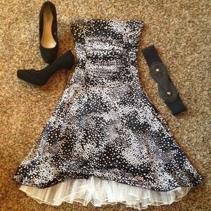 Very cute strapless black and white dress