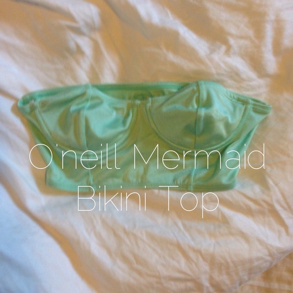 ♻TRADED ♻Oneill Bikini Top