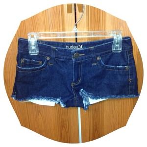 ✨Reduced✨Distressed denim shorts