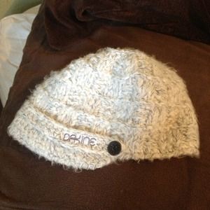 Dakine beanie