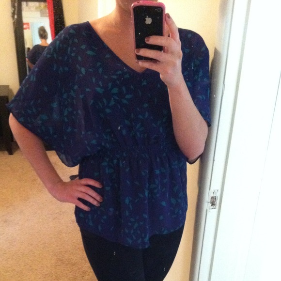 Mossimo top