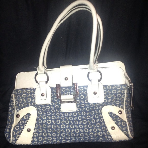 Authentic Guess handbag