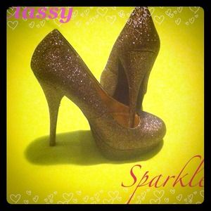 Charlotte Russe multicolored pumps