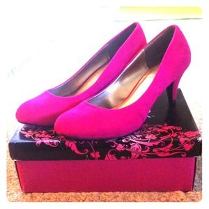 💥Bundled and traded💥 pink heels&mint skirt