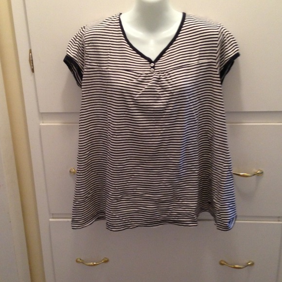 Sold!! $Tommy Hilfiger A-line navy and white