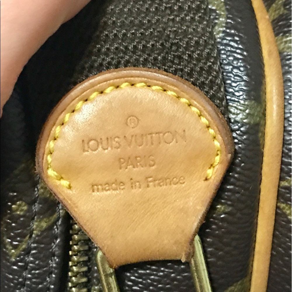 🔴SOLD🔴Authentic Louis Vuitton Reporter PM - Picture 4 of 8