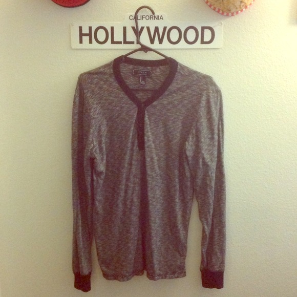 Forever 21 Sweater/long sleeves - Picture 1 of 1