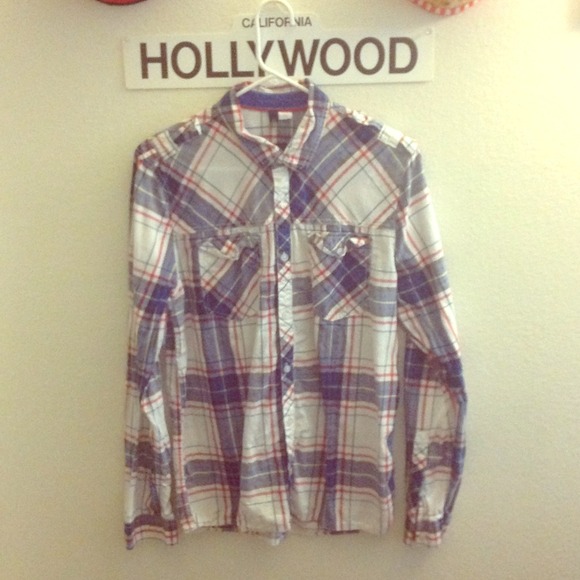 Button Up - Picture 1 of 1