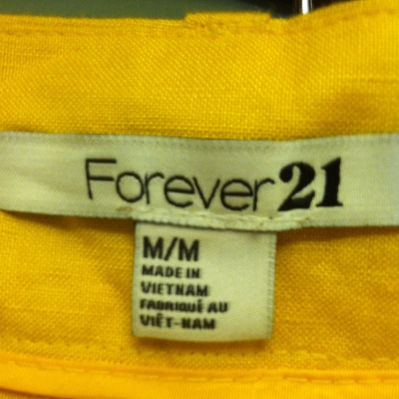 Forever 21 yellow shorts with brown belt - Picture 2 of 3