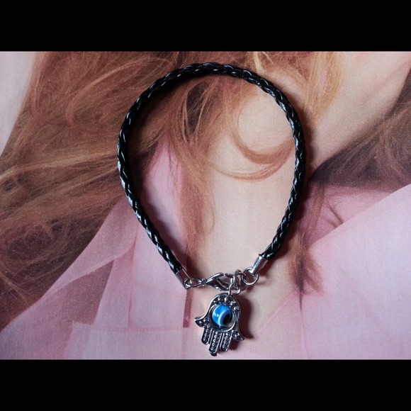 ❌SOLD BUNDLE❌Evil Eye Bracelet