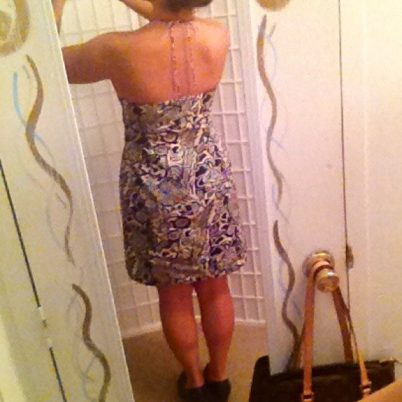 ๐๐โค๏ธHOST PICK!โค๏ธ๐๐ SALEโ๏ธNavy Halter dress! - Picture 3 of 4