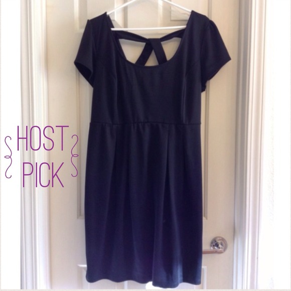 ❌SOLD❌ F21+ Cap Sleeve Dress