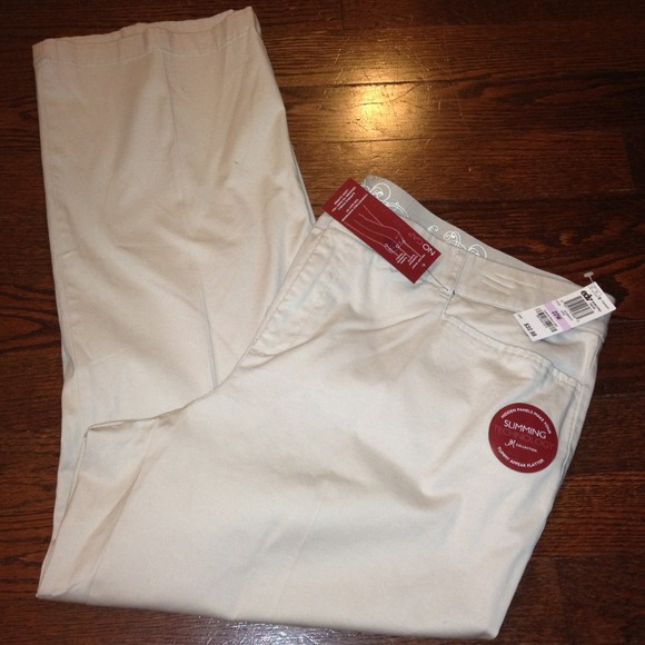 📌bundled JM Collection khaki slacks