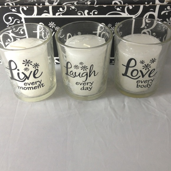 Sold in bundle for @misskrissym