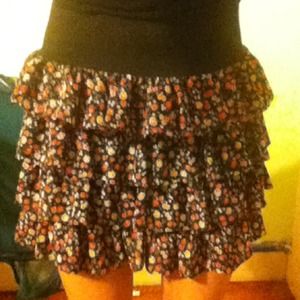 Floral layered skirt