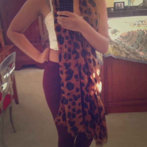 Leopard Scarf