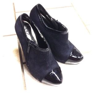 Kardashian Kollection Boots