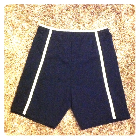 Cycling shorts - Picture 1 of 1