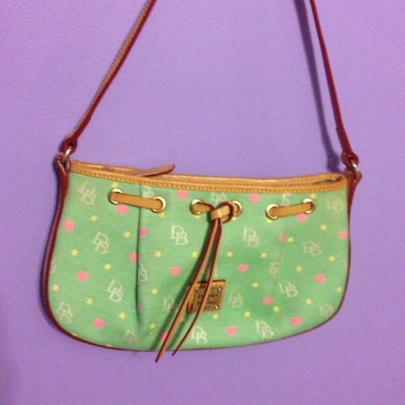 Authentic Dooney&Bourke Hand Bag - Picture 2 of 3