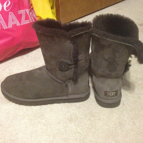 Brown Bailey Button Uggs