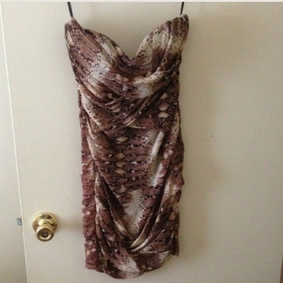 Strapless sweetheart dress