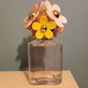 Daisy by Marc Jacobs perfume