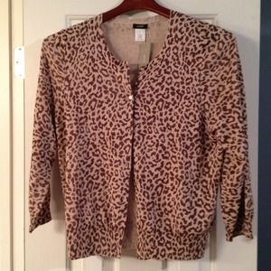J Crew Leopard Print Cardigan 💚