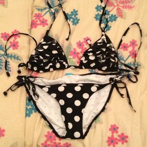 🚫TRADED🚫VS PINK string bikini!
