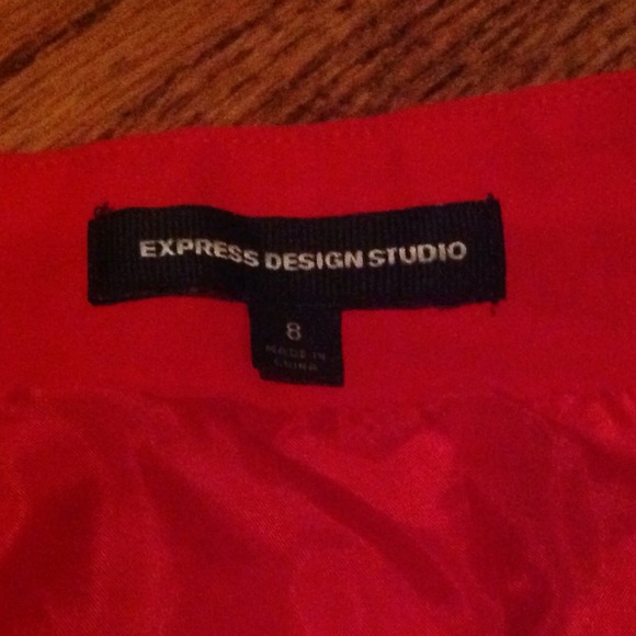 Red Express Mini Skirt - Picture 2 of 4