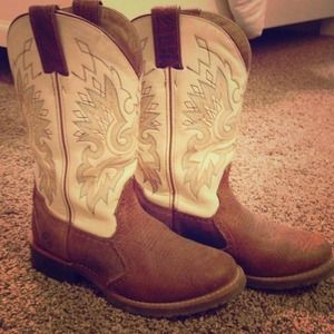 HH cowgirl boots