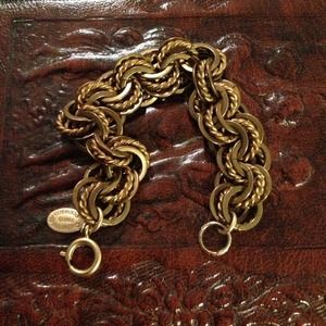 Catherine Popesco Bracelet 💚