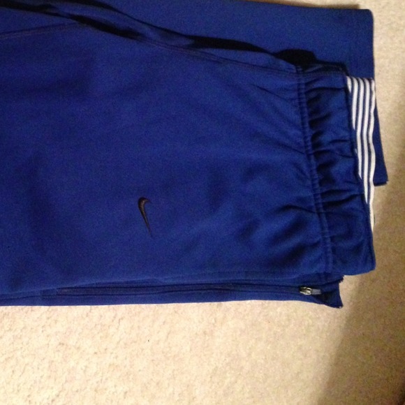 🚫SOLD 🚫 Womens Nike Pro Combat Sweatpants