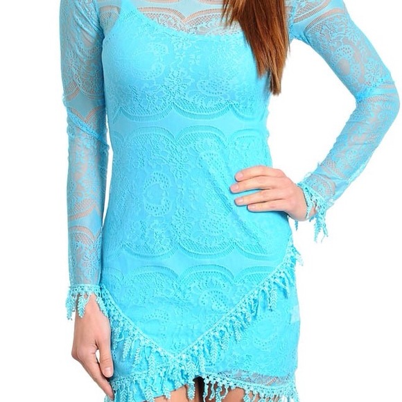 NWT Baby Blue Lace Detail Wrap Dress๐ - Picture 2 of 3