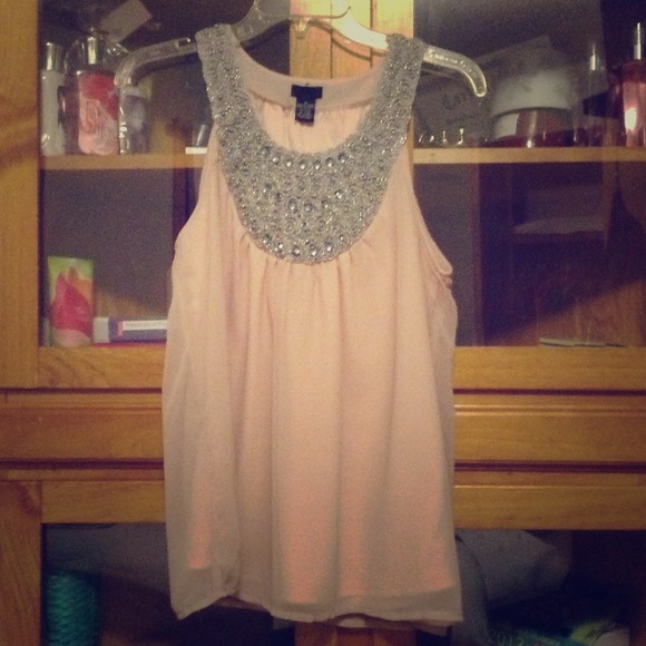 Light pink Rue 21 Tank - Picture 1 of 3