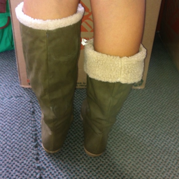 Army colored boots - Picture 3 of 3