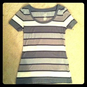 Comfy tee! Ripped jeans and sneakers with it??