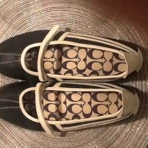 Size 10 Coach Elaina style shoes. Black &white