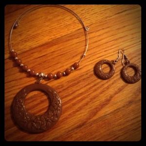 F21 Brown Necklace and Earrings