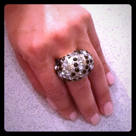Sparkly cocktail ring - Picture 1 of 2