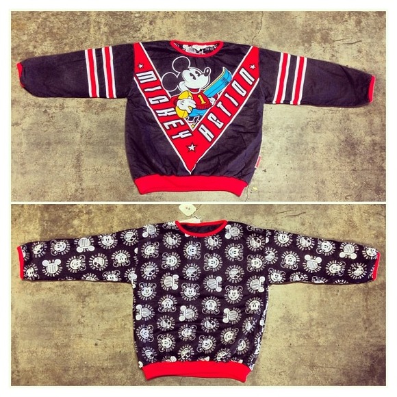 Outerwear - Reversible Vintage Polyester/cotton sweater