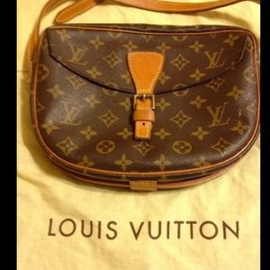 💥SOLD💥💯Authetic louis vuitton Jeune Fille