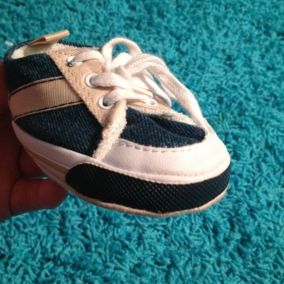 Brand new shoes! - Picture 2 of 3