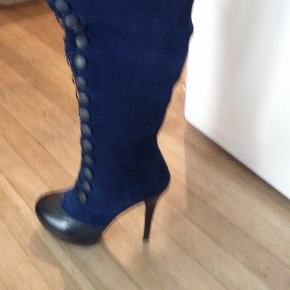 Blue & Black Suede Over The Knee Thigh Boots..10 - Picture 3 of 3