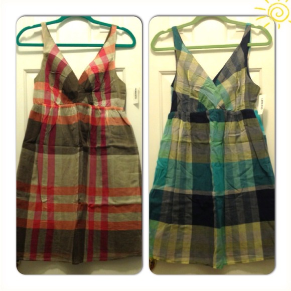💥SOLD💥2 Old Navy Plaid Cross Front Sun Dresses