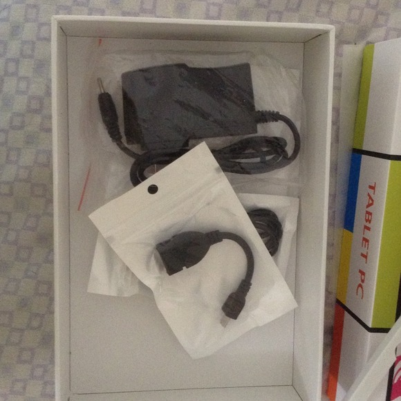 Sold!!!! Android Tablet 4.0 NWT 7" NWT - Picture 2 of 4