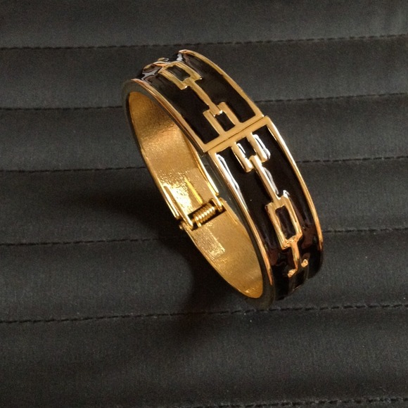 Bangle - Picture 3 of 3