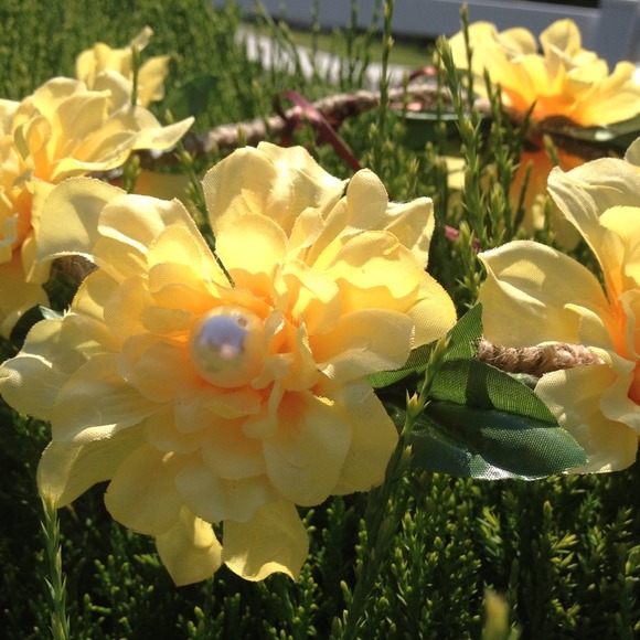 Floral crown - Picture 4 of 4