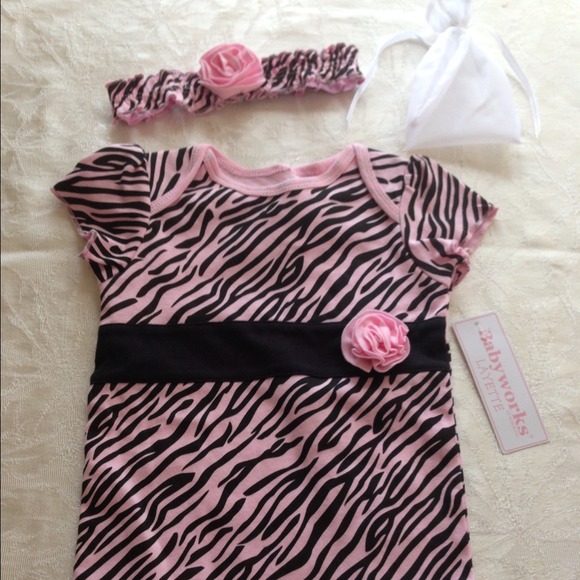 ⛔️ ️️️sold in a bundle⛔️2 pc Set