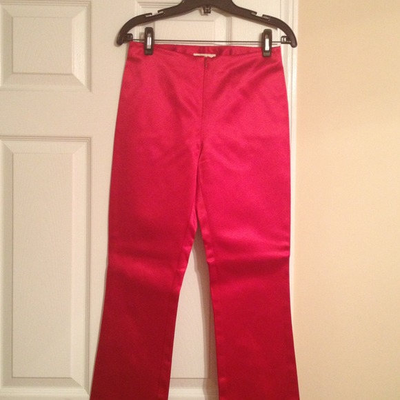 **REDUCED** Corset top w/ matching pants - Picture 2 of 3